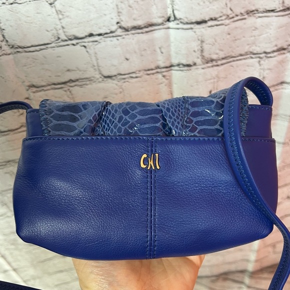 Chi by Carlos Falchi small bright blue crossbody. - Picture 7 of 8